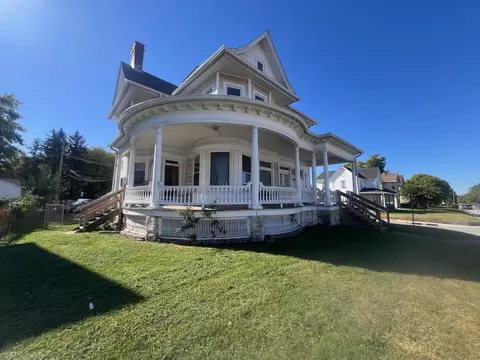 2602 6th Ave, Moline, IL 61265