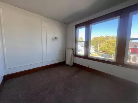 Living - 2602 6th Ave, Moline, IL 61265 photo 2 of 5