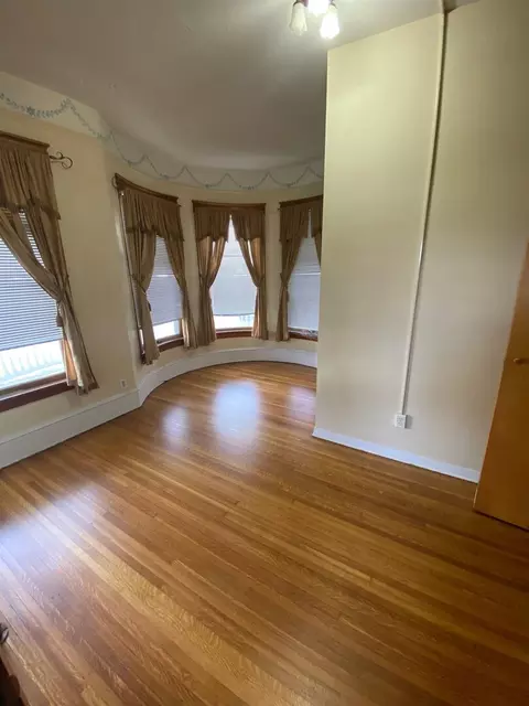 Bedroom - 2602 6th Ave, Moline, IL 61265 photo 3 of 4