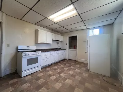 Kitchen - 2602 6th Ave, Moline, IL 61265 photo 1 of 5