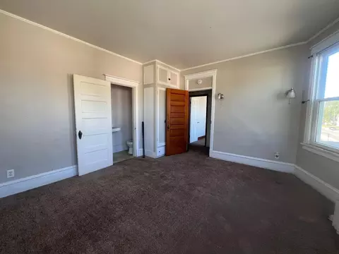 Bedroom - 2602 6th Ave, Moline, IL 61265 photo 2 of 4