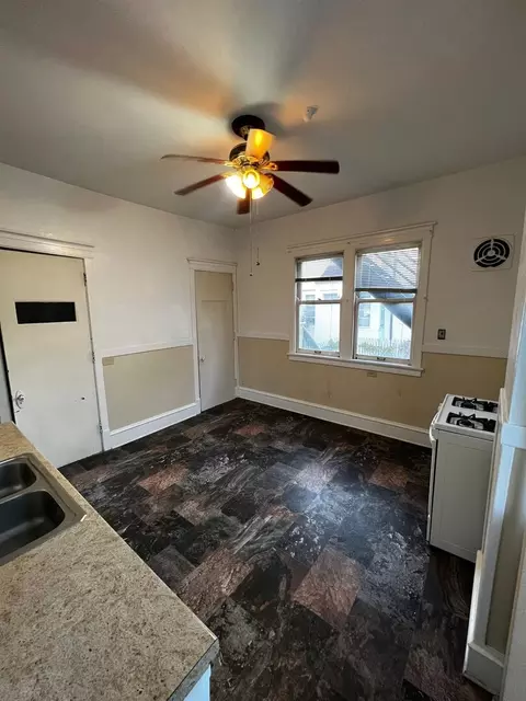 Kitchen - 2602 6th Ave, Moline, IL 61265 photo 3 of 5