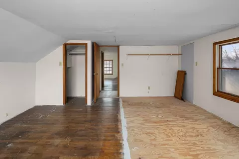 Bedroom - 5108 6th Ave, Moline, IL 61265 photo 3 of 3