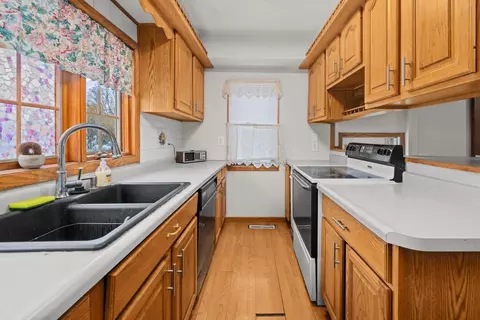 Kitchen - 2701 47th St, Moline, IL 61265 photo 1 of 3
