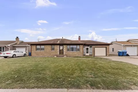 608 29th Ave, East Moline, IL 61244