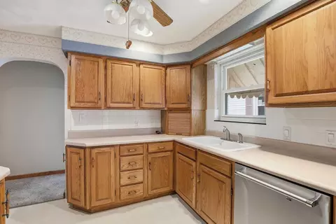 1923 31st Street A St, Moline, IL 61265 photo 23