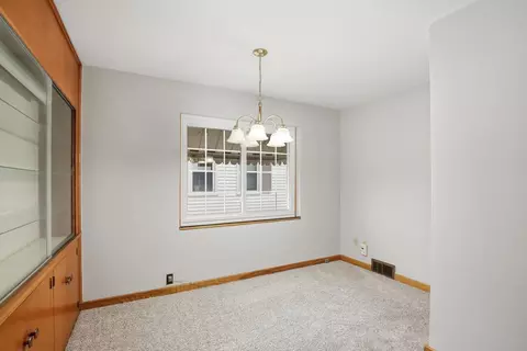 1923 31st Street A St, Moline, IL 61265 photo 7