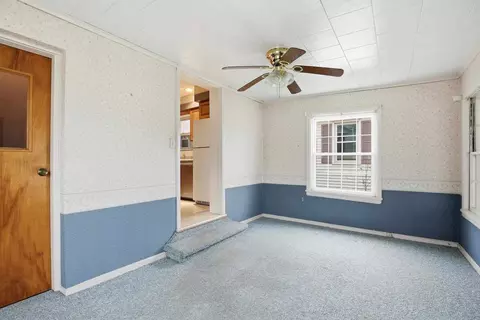 1923 31st Street A St, Moline, IL 61265 photo 25