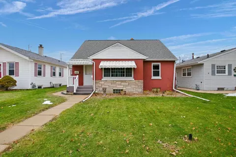 1923 31st Street A St, Moline, IL 61265 photo 2