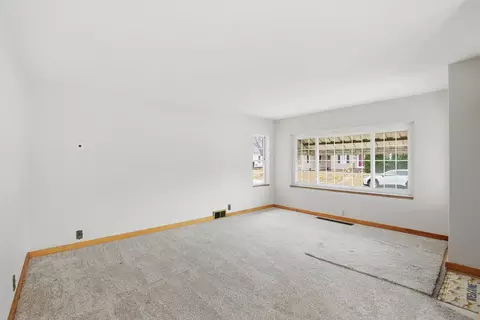 1923 31st Street A St, Moline, IL 61265 photo 6