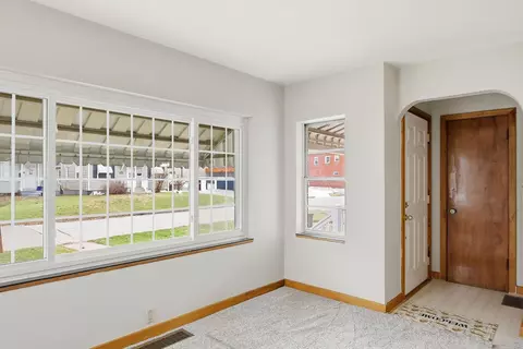 1923 31st Street A St, Moline, IL 61265 photo 3