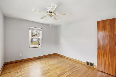 1923 31st Street A St, Moline, IL 61265 photo 13