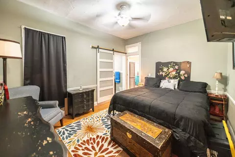Bedroom - 207 E 4th St, Metropolis, IL 62960 photo 2 of 6