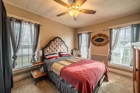 Bedroom - 207 E 4th St, Metropolis, IL 62960 photo 3 of 6
