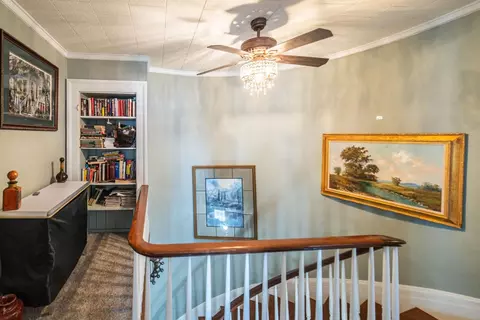 Entry Way - 207 E 4th St, Metropolis, IL 62960 photo 5 of 6