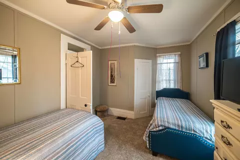 Bedroom - 207 E 4th St, Metropolis, IL 62960 photo 6 of 6