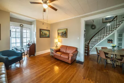 Living - 207 E 4th St, Metropolis, IL 62960 photo 3 of 3
