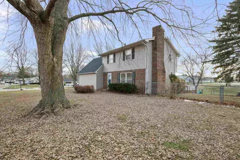 Exterior - 111 Hillside Dr, Park View, IA 52748 photo 6 of 7