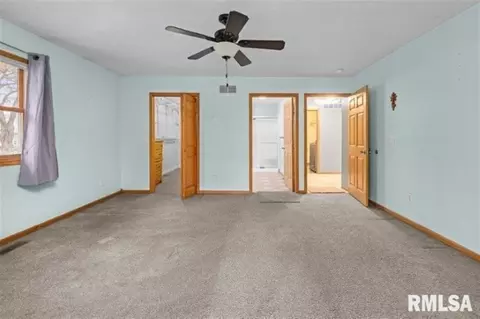 Bedroom - 304 7th St, Hampton, IL 61256 photo 3 of 4