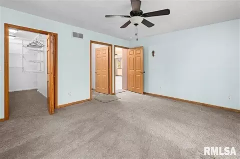 Bedroom - 304 7th St, Hampton, IL 61256 photo 4 of 4