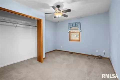 Bedroom - 304 7th St, Hampton, IL 61256 photo 1 of 4