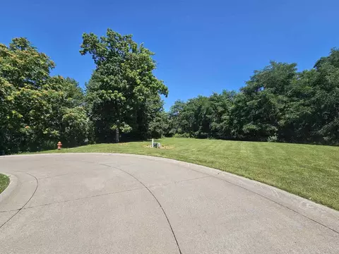 574-632 3rd St, Moline, IL 61265 photo 5