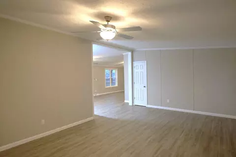 Living - 2114 Cedar Ave, Salem, IL 62881 photo 2 of 5