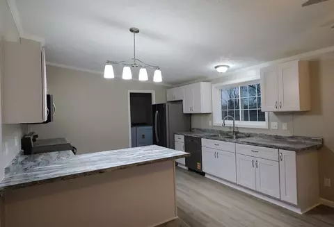 Kitchen - 2114 Cedar Ave, Salem, IL 62881 photo 1 of 5
