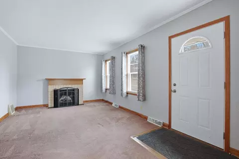 608 7th Ave, Silvis, IL 61282 photo 4