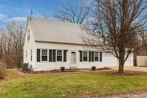 608 7th Ave, Silvis, IL 61282 photo 3