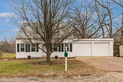 608 7th Ave, Silvis, IL 61282 photo 2