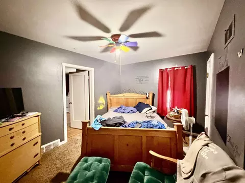 Bedroom - 226 S Pine St, Centralia, IL 62801 photo 2 of 2