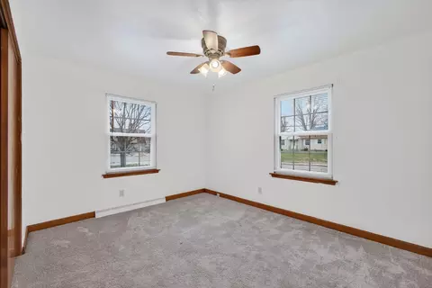 Bedroom - 502 504 48th St, Moline, IL 61265 photo 1 of 7