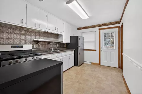 Kitchen - 502 504 48th St, Moline, IL 61265 photo 1 of 3