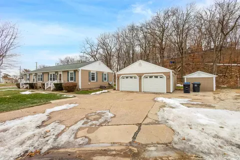 Other - 502 504 48th St, Moline, IL 61265 photo 2 of 6