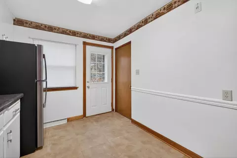 Entry Way - 502 504 48th St, Moline, IL 61265 photo 1 of 2