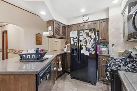 Kitchen - 1806 41st St, Moline, IL 61265 photo 2 of 3