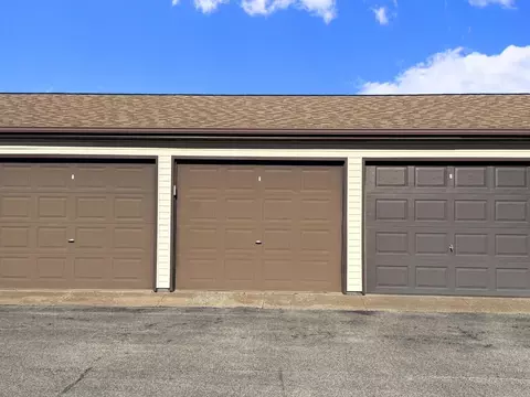 760 E Iowa St #2A, Eldridge, IA 52748 photo 23