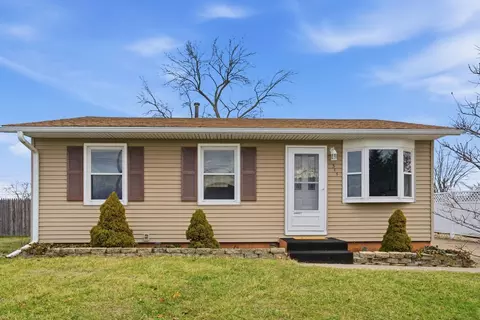 315 20th Ave W, Milan, IL 61264