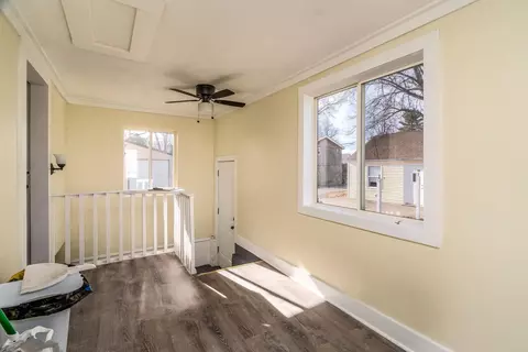 Entry Way - 407 Church St, Christopher, IL 62822 photo 4 of 4