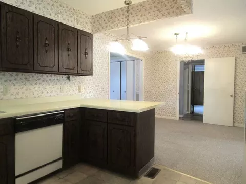 Kitchen - 306 College Blvd, Carmi, IL 62821 photo 4 of 4