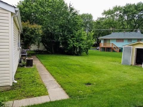1030 Beverly Dr, Wheeling, IL 60090 photo 21
