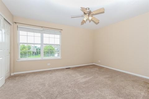 653 Biltmore Dr, Bartlett, IL 60103 photo 21