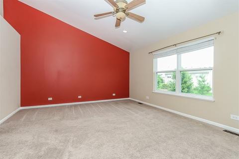 653 Biltmore Dr, Bartlett, IL 60103 photo 17