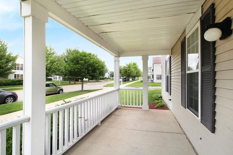 944 Symphony Dr, Aurora, IL 60504 photo 5