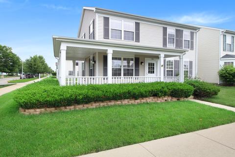 944 Symphony Dr, Aurora, IL 60504 photo 1