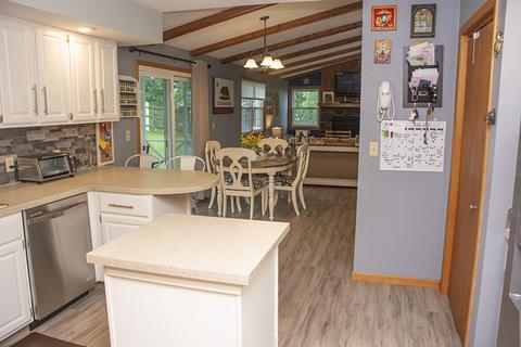 302 Scenic St, Morrison, IL 61270 photo 6