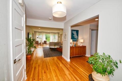 1617 Gamon Rd, Wheaton, IL 60189 photo 3