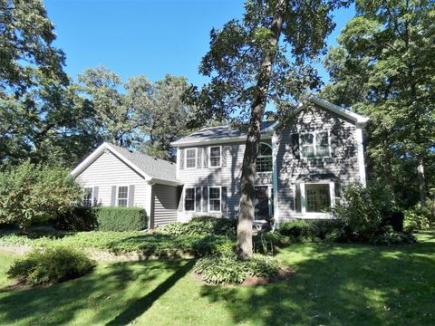 5704 Whiting Dr, Mchenry, IL 60050 photo 3