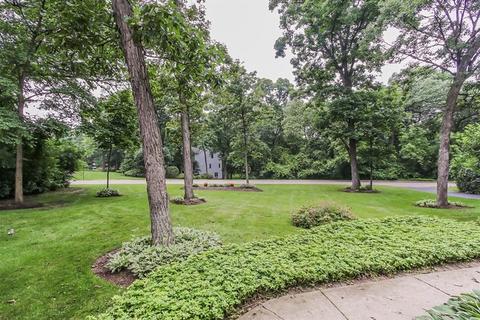 5704 Whiting Dr, Mchenry, IL 60050 photo 7